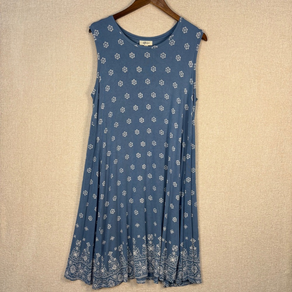Style & Co Plus Size 1X Blue White Medallion Print Sleeveless Flowy Swing Dress